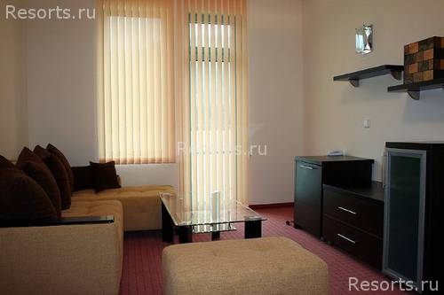 Dikas Hotel 6